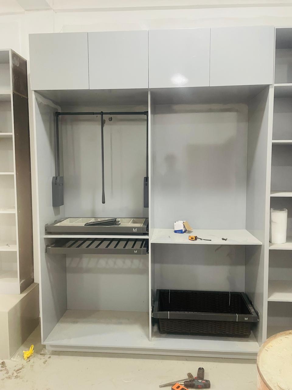 Wardrobe Unit