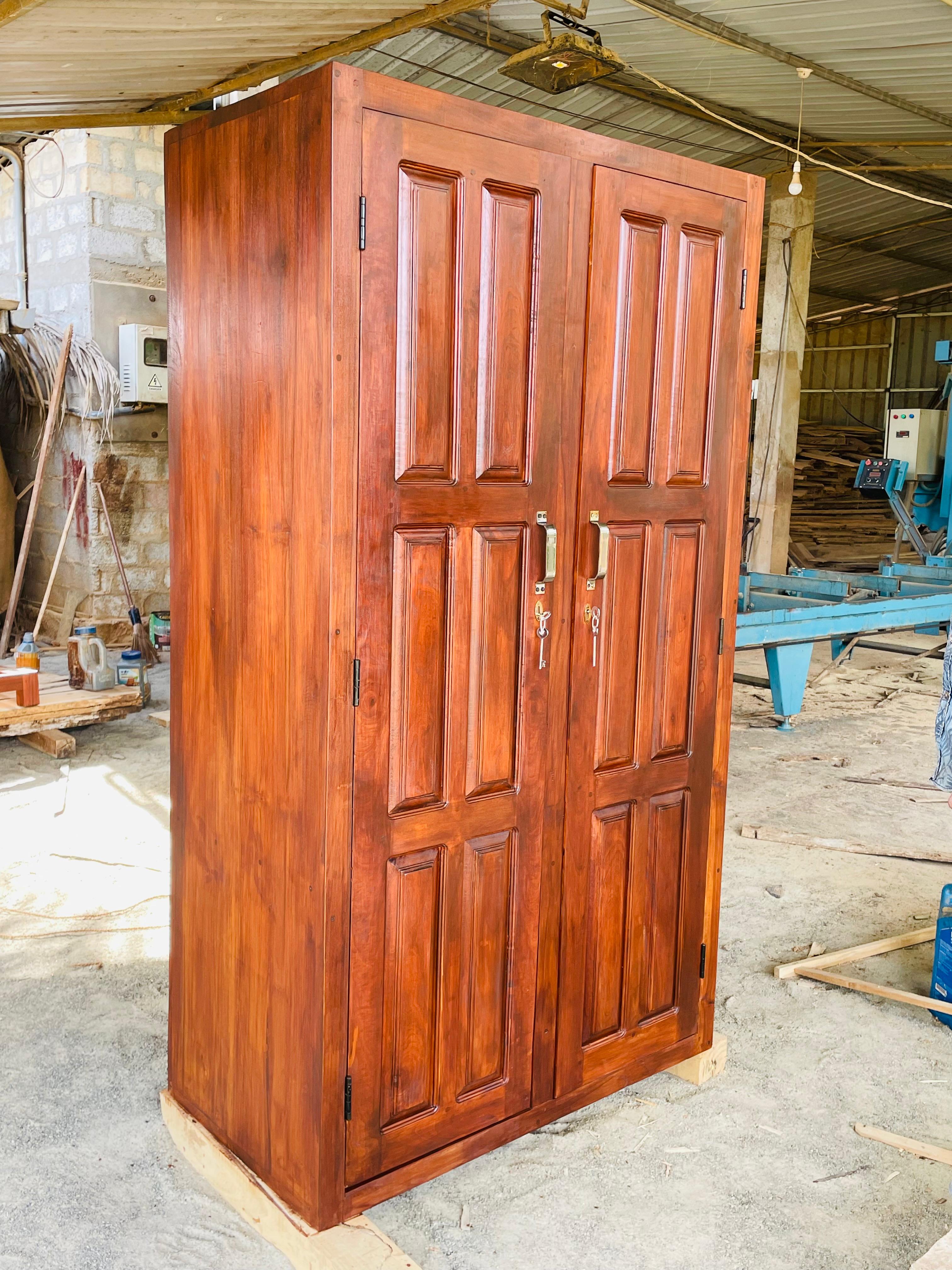 Wardrobe Unit